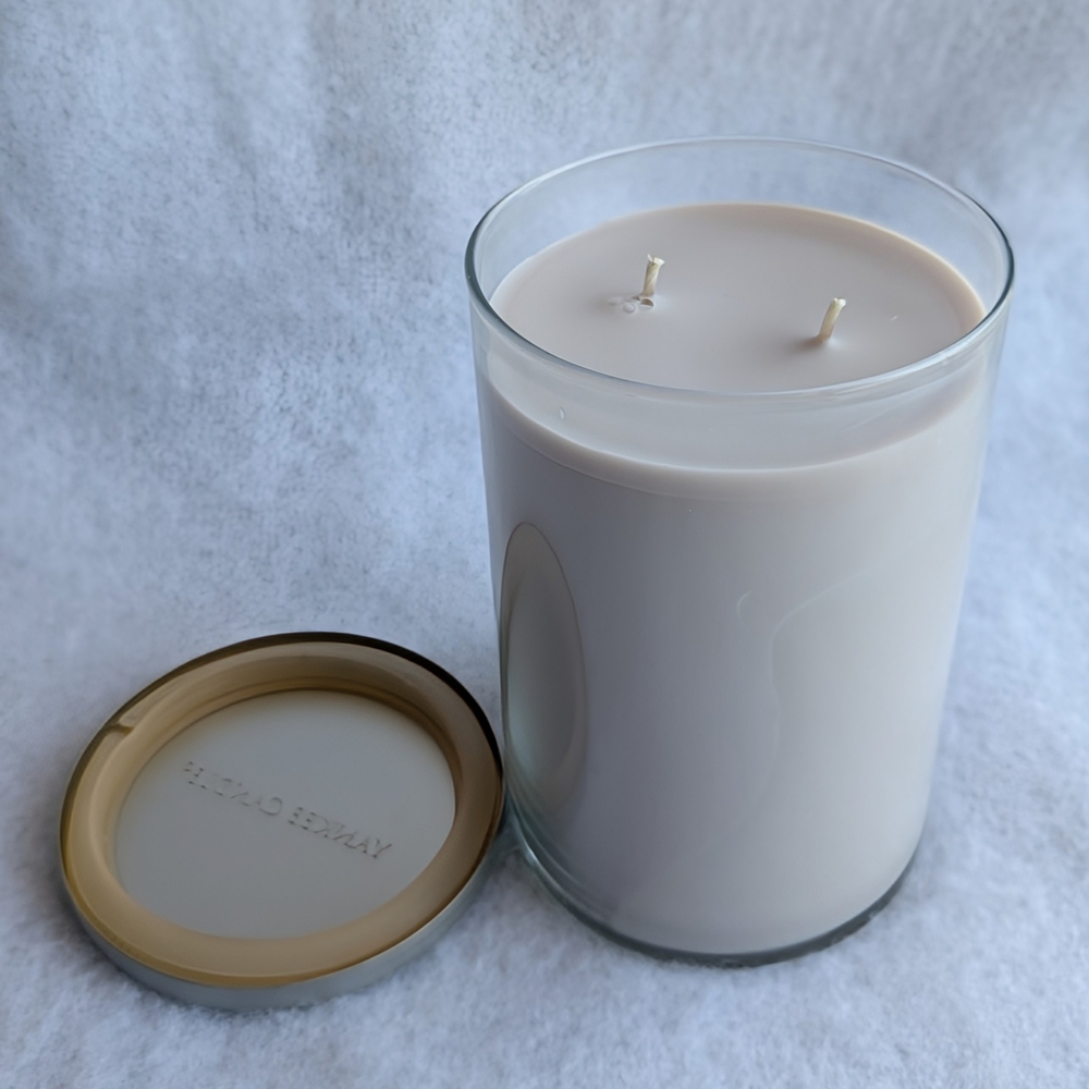 Yankee Candle Sea Coral Scented Candle - Picture 3 of 7
